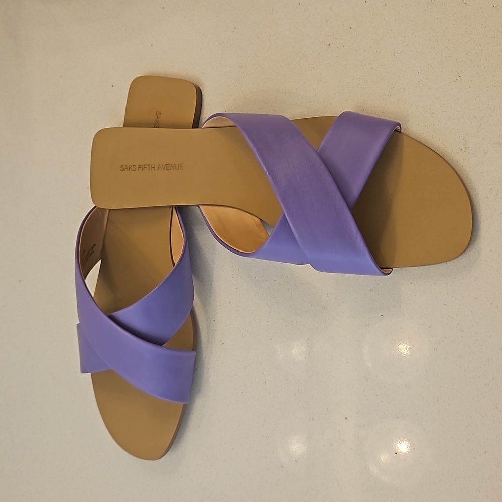 Saks 5th Avenue Leather Sandals  sz 9.5 M
🎉HOST PICK🎉 - Picture 3 of 8